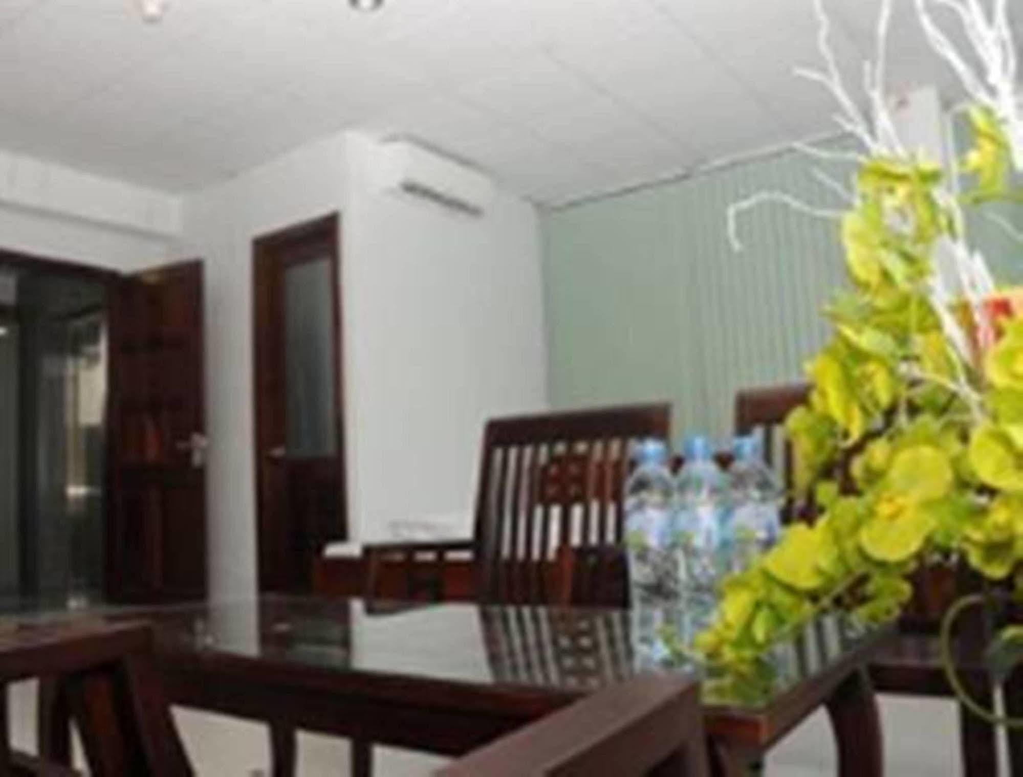 Onestar Danang Riverside Hotel